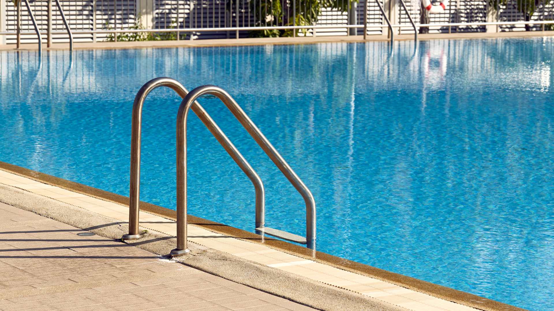 basenprzyhotelu